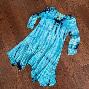Long sleeved tie dyed top